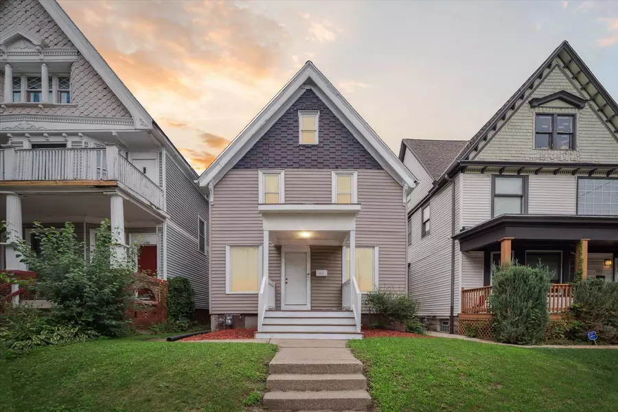 1333 N 31st St, Milwaukee, WI 53208