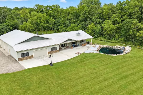 Waterford, WI 53185,8431 Big Bend Rd