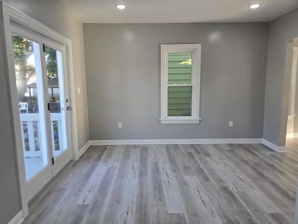 West Milwaukee, WI 53214,1114 S 47th St