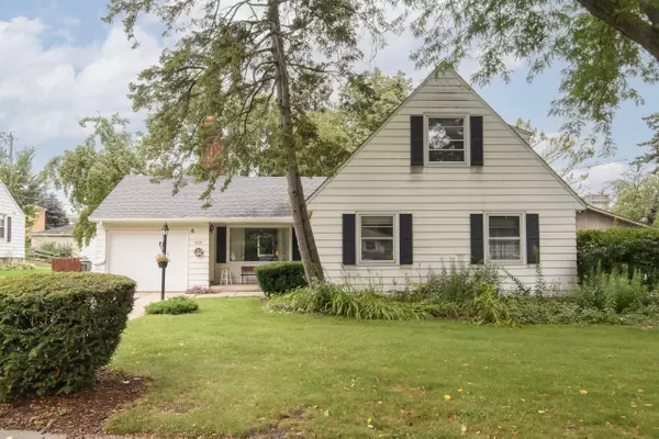 9212 W Michigan St, Milwaukee, WI 53226