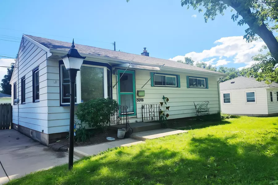 5315 W Ohio Ave, Milwaukee, WI 53219