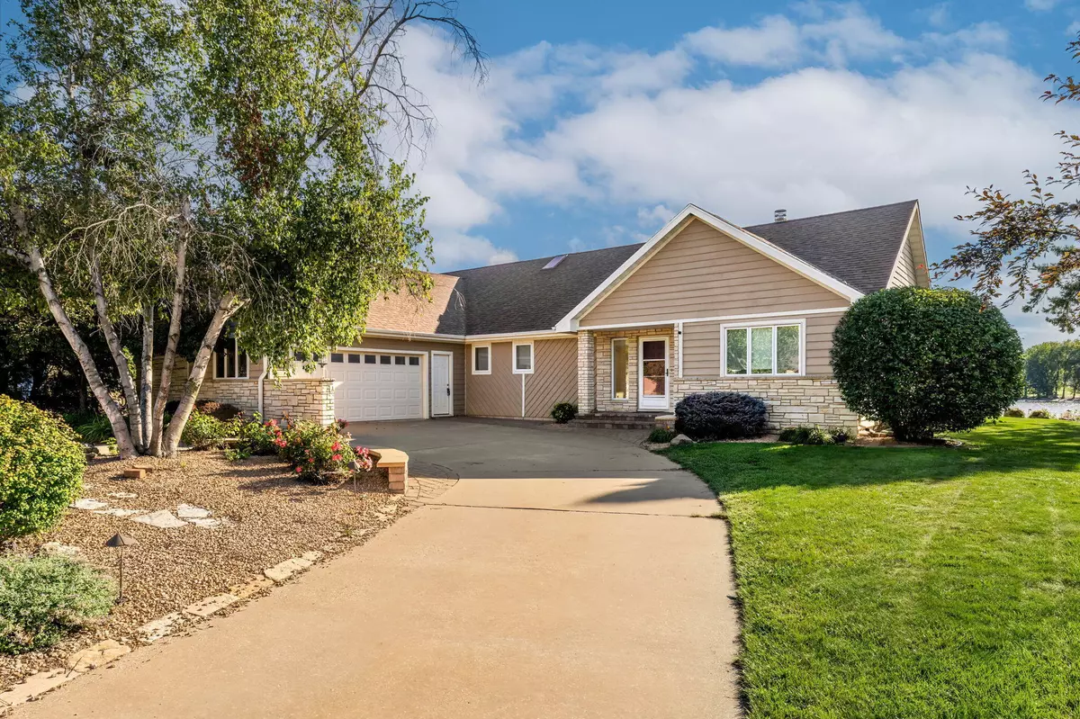 La Crosse, WI 54603,1352 Nakomis Ave