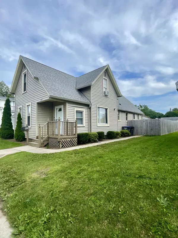 1511 Oakland Ave,  Sheboygan,  WI 53081