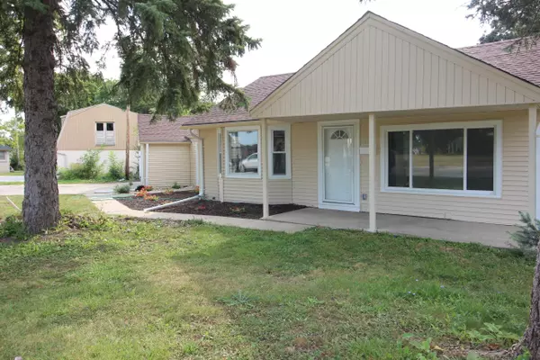 7127 W Forest Home Ave, Greenfield, WI 53220