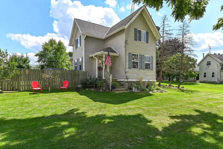 11447 W Swiss St, Franklin, WI 53132