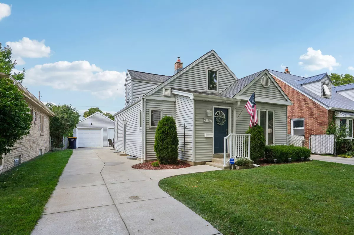 West Allis, WI 53227,2157 S 96th St