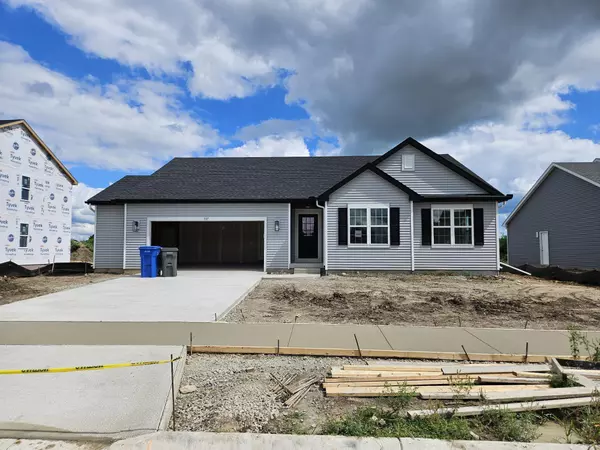 737 Johnson St, Watertown, WI 53094