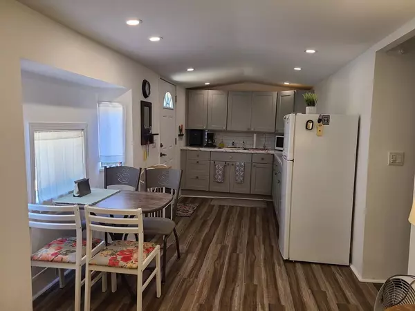 Lake Geneva, WI 53147,301 E Townline Rd Unit G