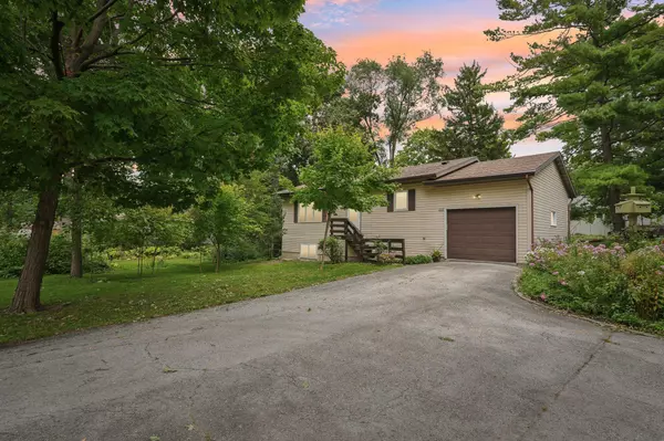 Greenfield, WI 53221,4320 S 35th St