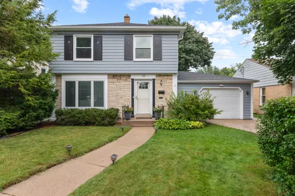 162 N 91st Pl, Milwaukee, WI 53226