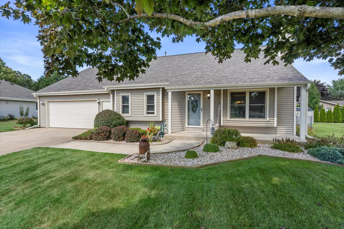 Franklin, WI 53132,8230 W Southview Dr