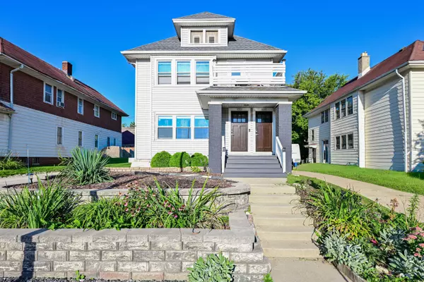 1523 N 47th St Unit 1525, Milwaukee, WI 53208