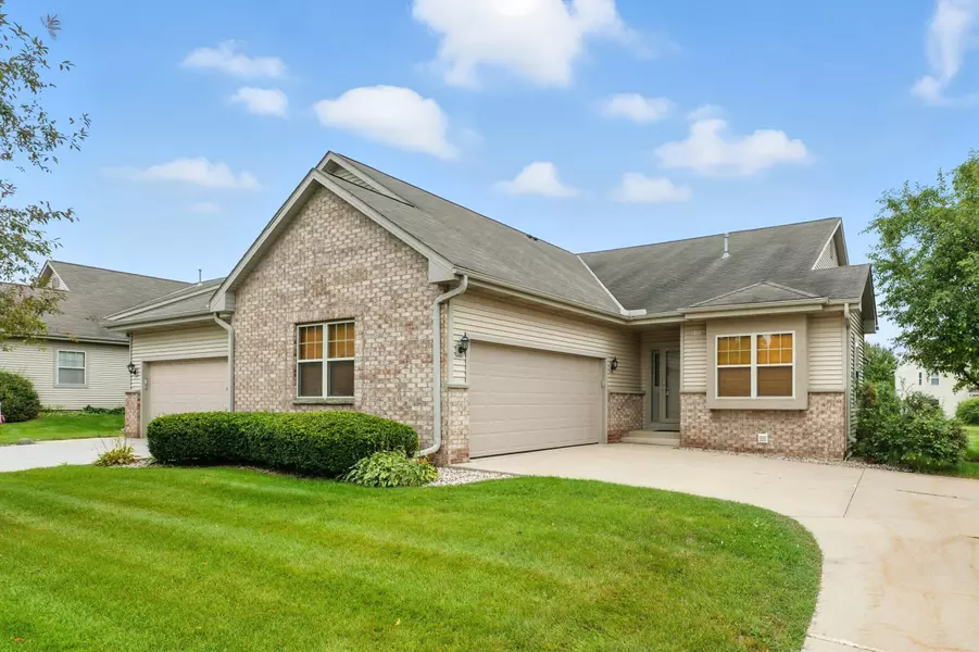 2135 Seminole St, Grafton, WI 53024