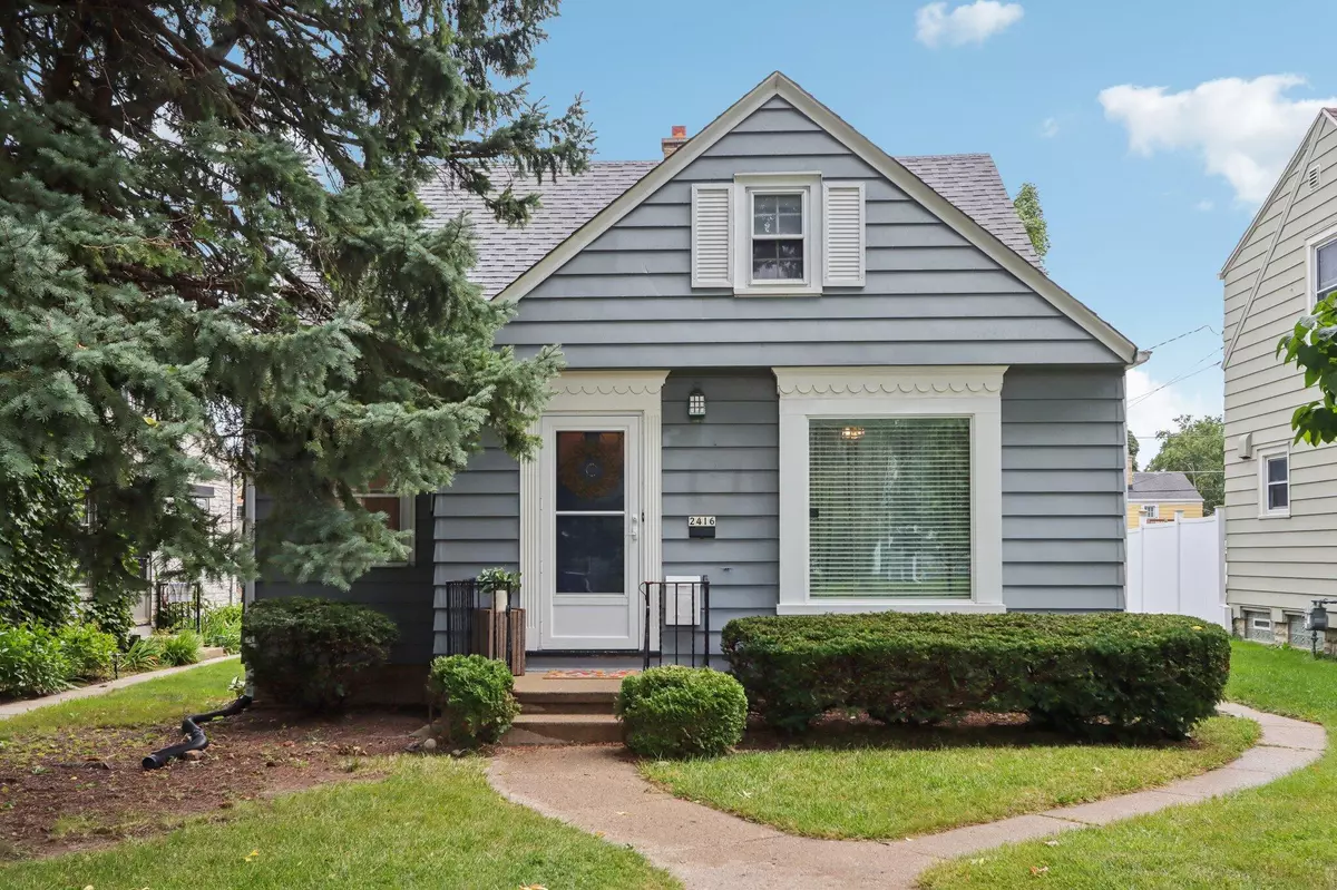 West Allis, WI 53219,2416 S 61st St
