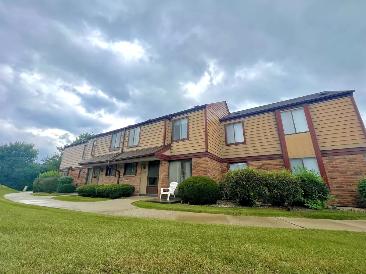 Franklin, WI 53221,3929 W College Ave