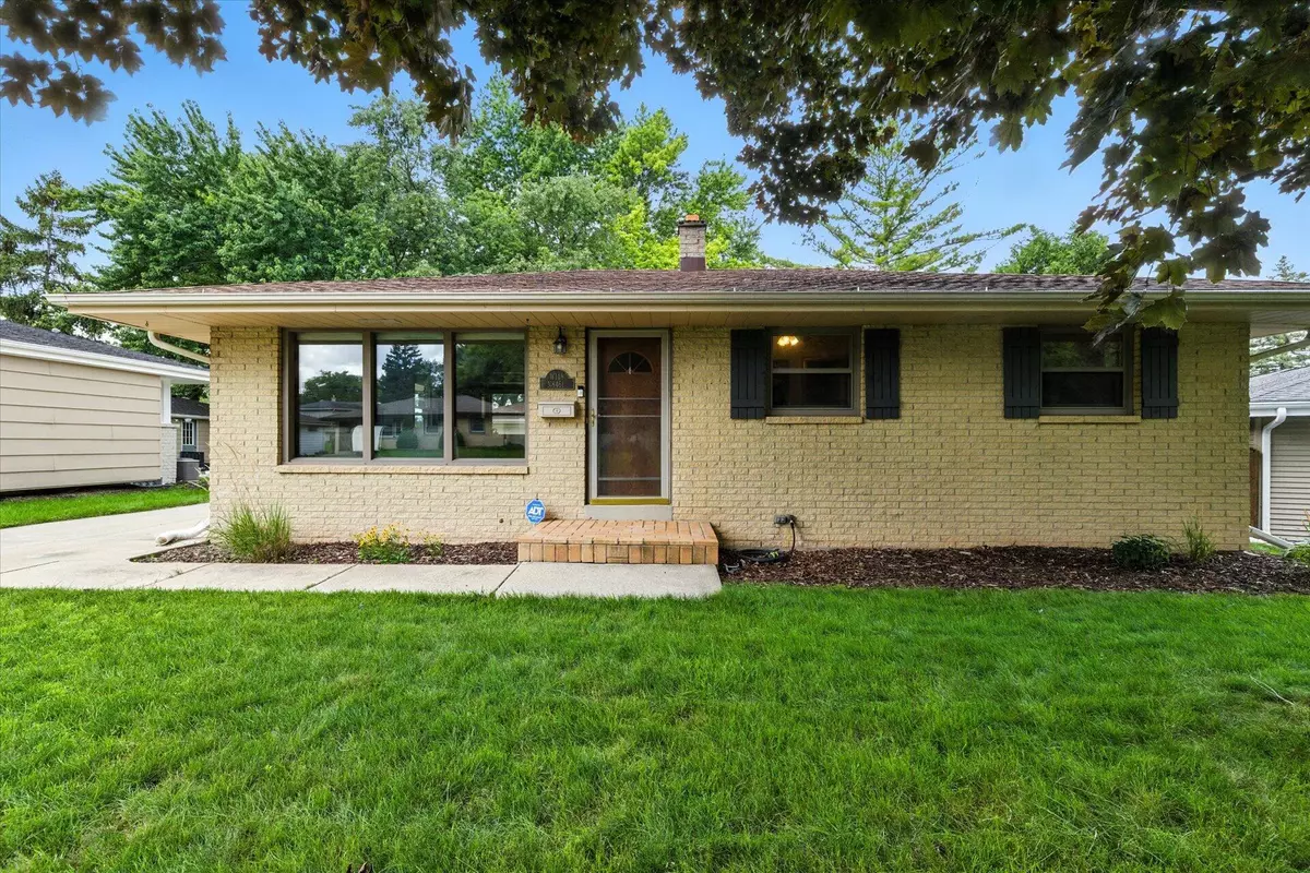 Menomonee Falls, WI 53051,W148N8461 Albert Pl