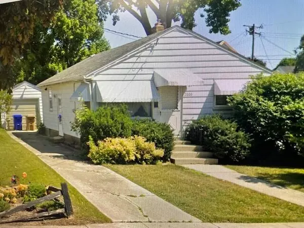 2000 39th St, Kenosha, WI 53140