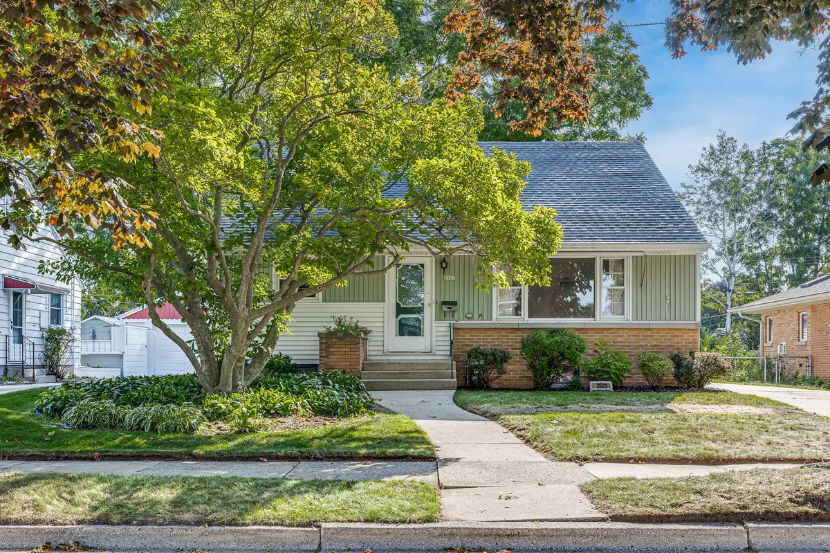 Sheboygan, WI 53081,2523 Henry St