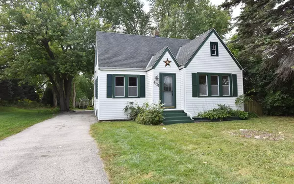 6121 Spring St, Mount Pleasant, WI 53406