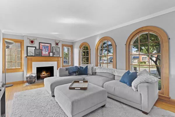 Wauwatosa, WI 53226,2320 N 89th St