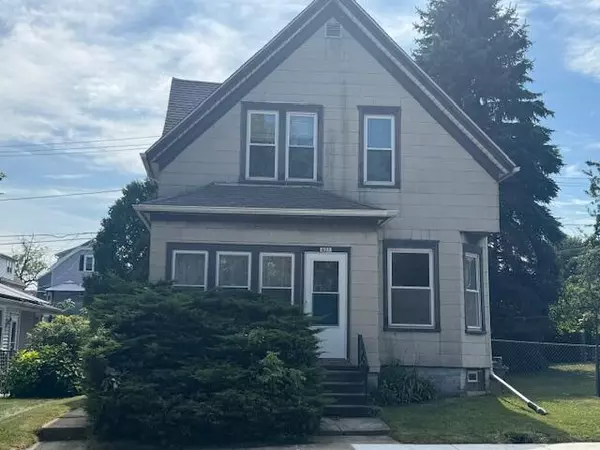 South Milwaukee, WI 53172,427 Michigan Ave