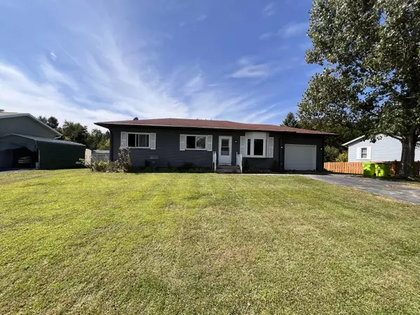 Sharon, WI 53585,197 Ballard St