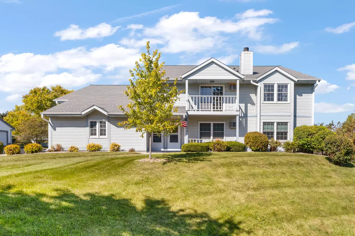 West Bend, WI 53095,600 Barrington Ct Unit A