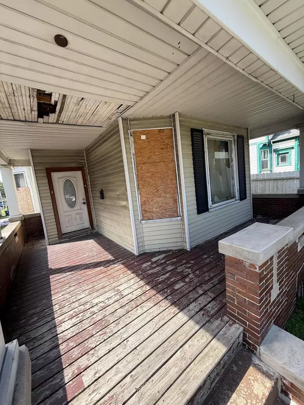 Milwaukee, WI 53204,1639 S 11th St