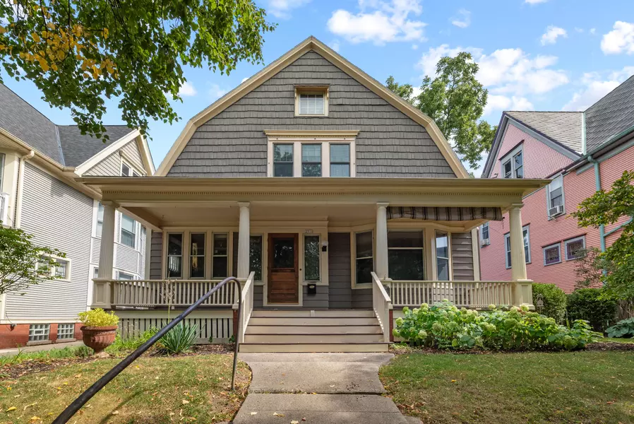 2910 S Logan Ave, Milwaukee, WI 53207