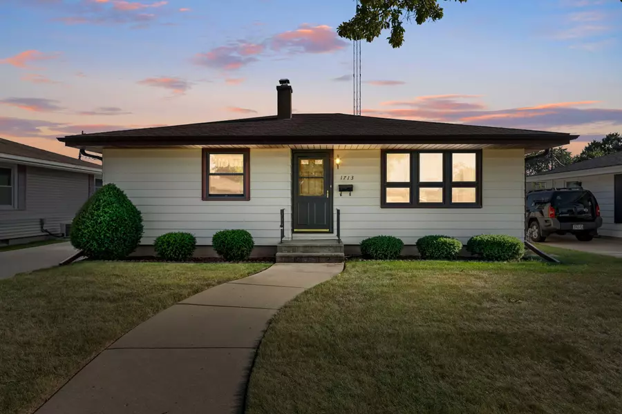 1713 23rd St, Kenosha, WI 53140