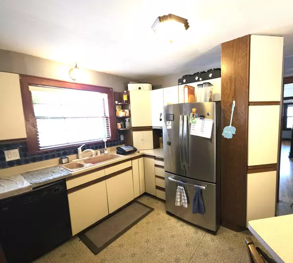 West Allis, WI 53219,5602 W Rogers St