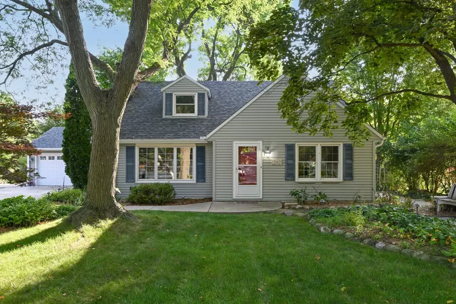 1140 Garvens Ave, Brookfield, WI 53005