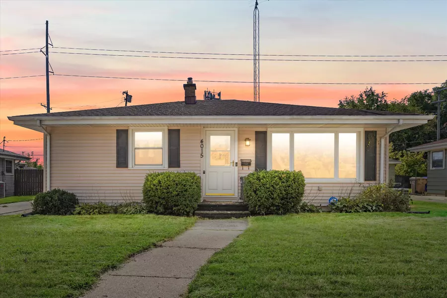 4015 68th St, Kenosha, WI 53142