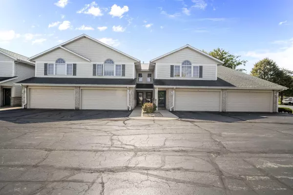 602 Shepherds Dr Unit 5, West Bend, WI 53090