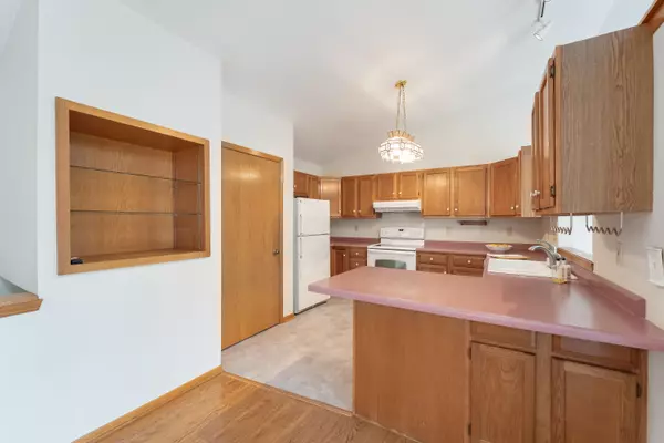 Grafton, WI 53024,715 Cedar Creek Rd