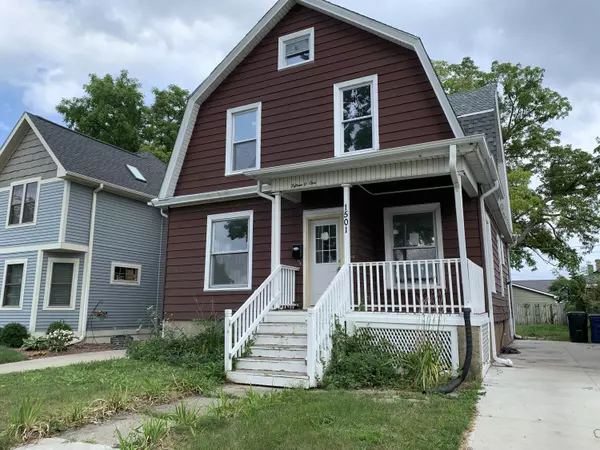 1501 Owen Ave, Racine, WI 53403