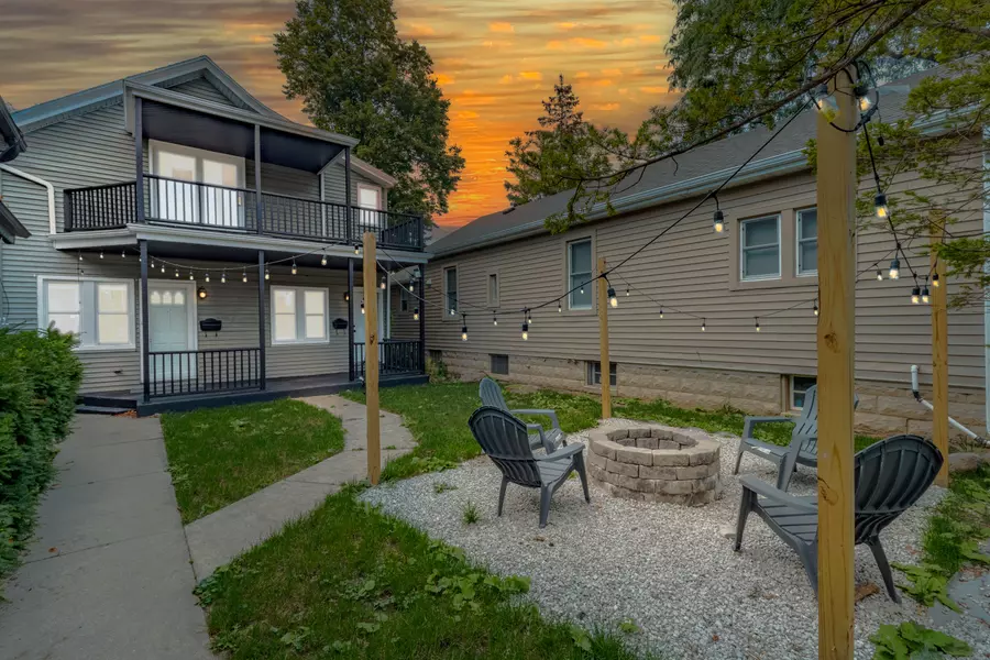 1028 E Potter Ave Unit 1028A, Milwaukee, WI 53207