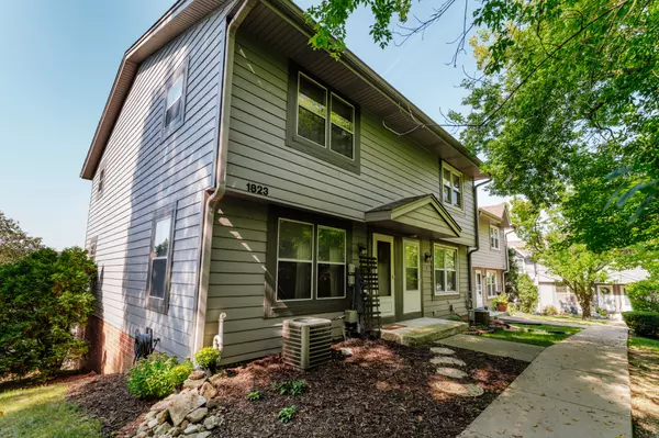 1823 Paramount Dr Unit D, Waukesha, WI 53186