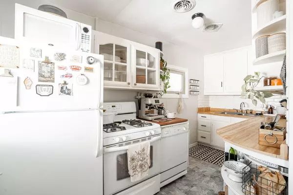 Wauwatosa, WI 53226,744 N 115 St