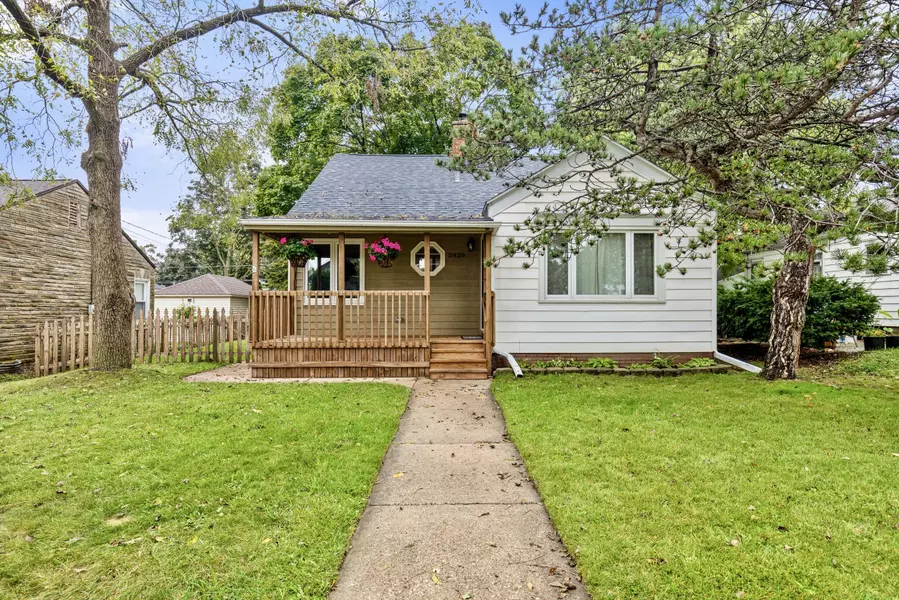 2429 S 64th St, West Allis, WI 53219