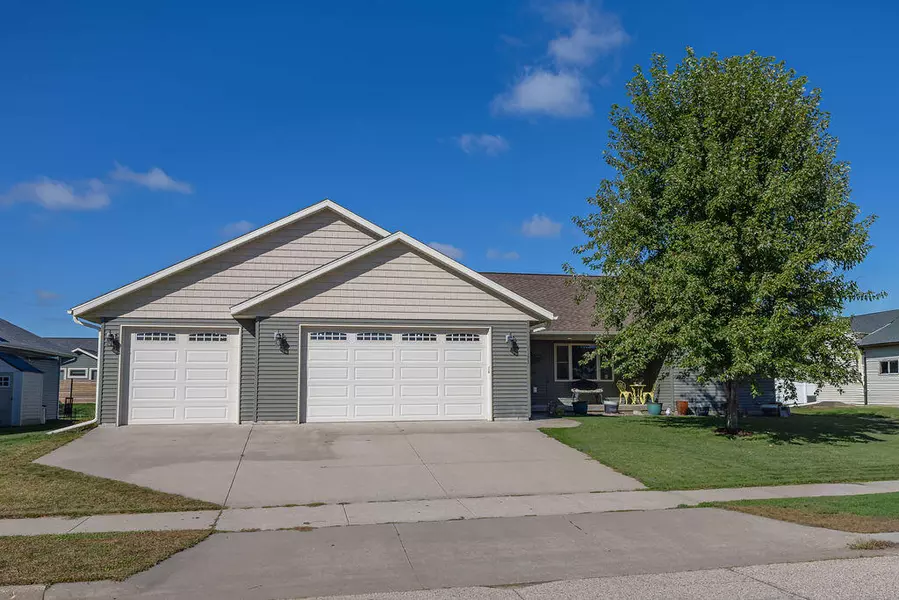 1123 huntington St, Holmen, WI 54636
