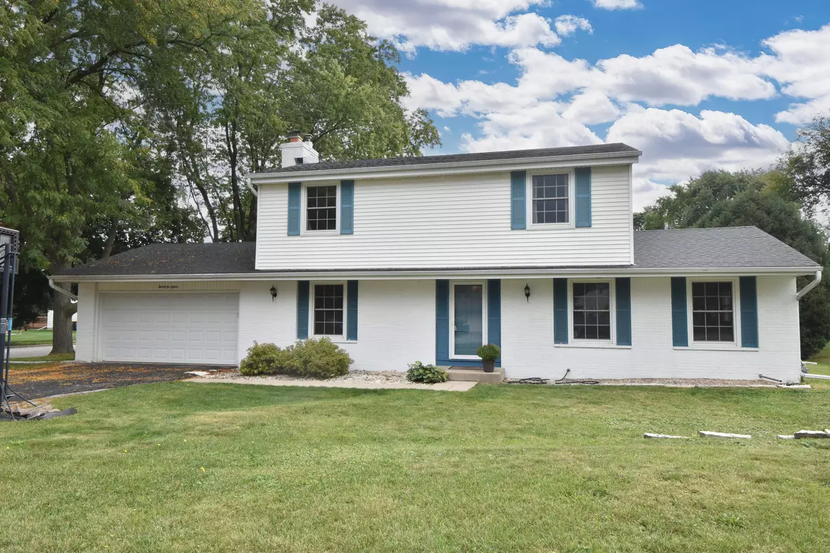 Waukesha, WI 53186,2215 Avalon Dr