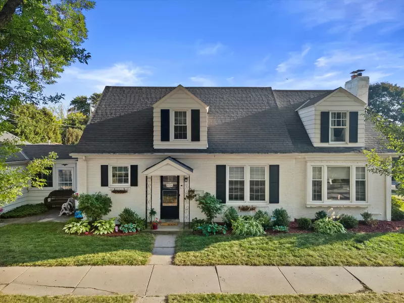 2846 N 69th St, Milwaukee, WI 53210