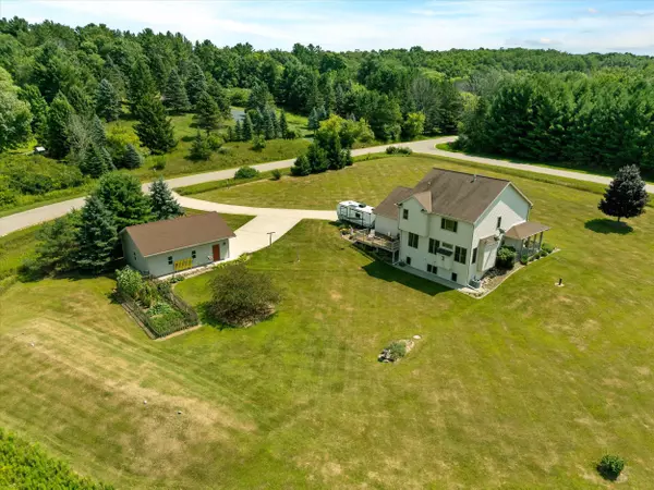 Erin, WI 53027,2080 St Patrick Cir