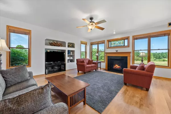 Erin, WI 53027,2080 St Patrick Cir