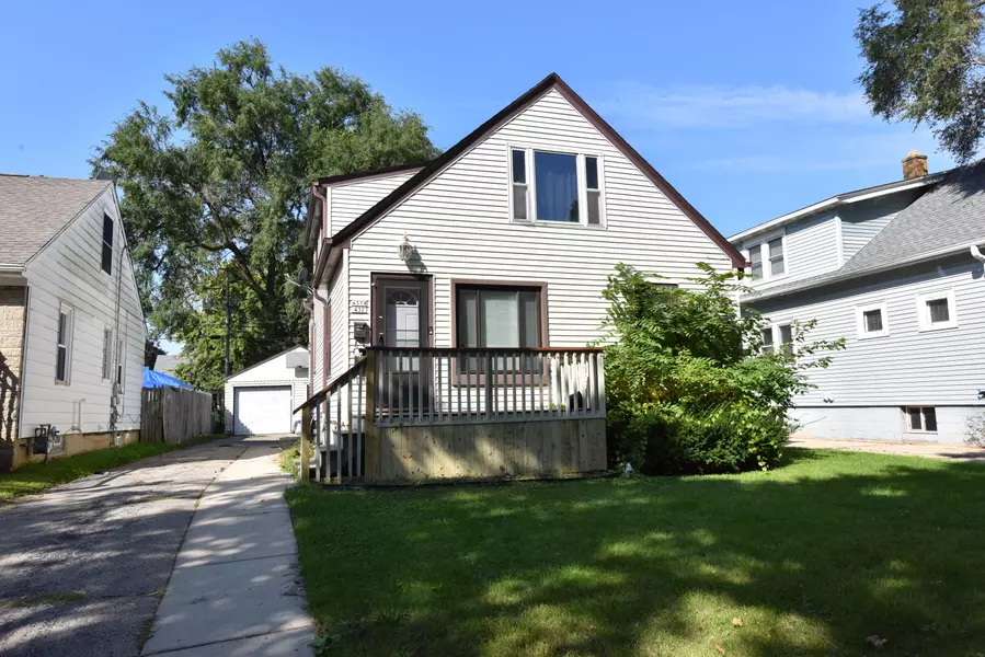 437 S 71st St Unit A, Milwaukee, WI 53214