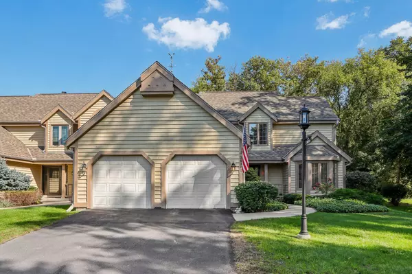 3930 St Andrew Ct Unit D, Brookfield, WI 53045