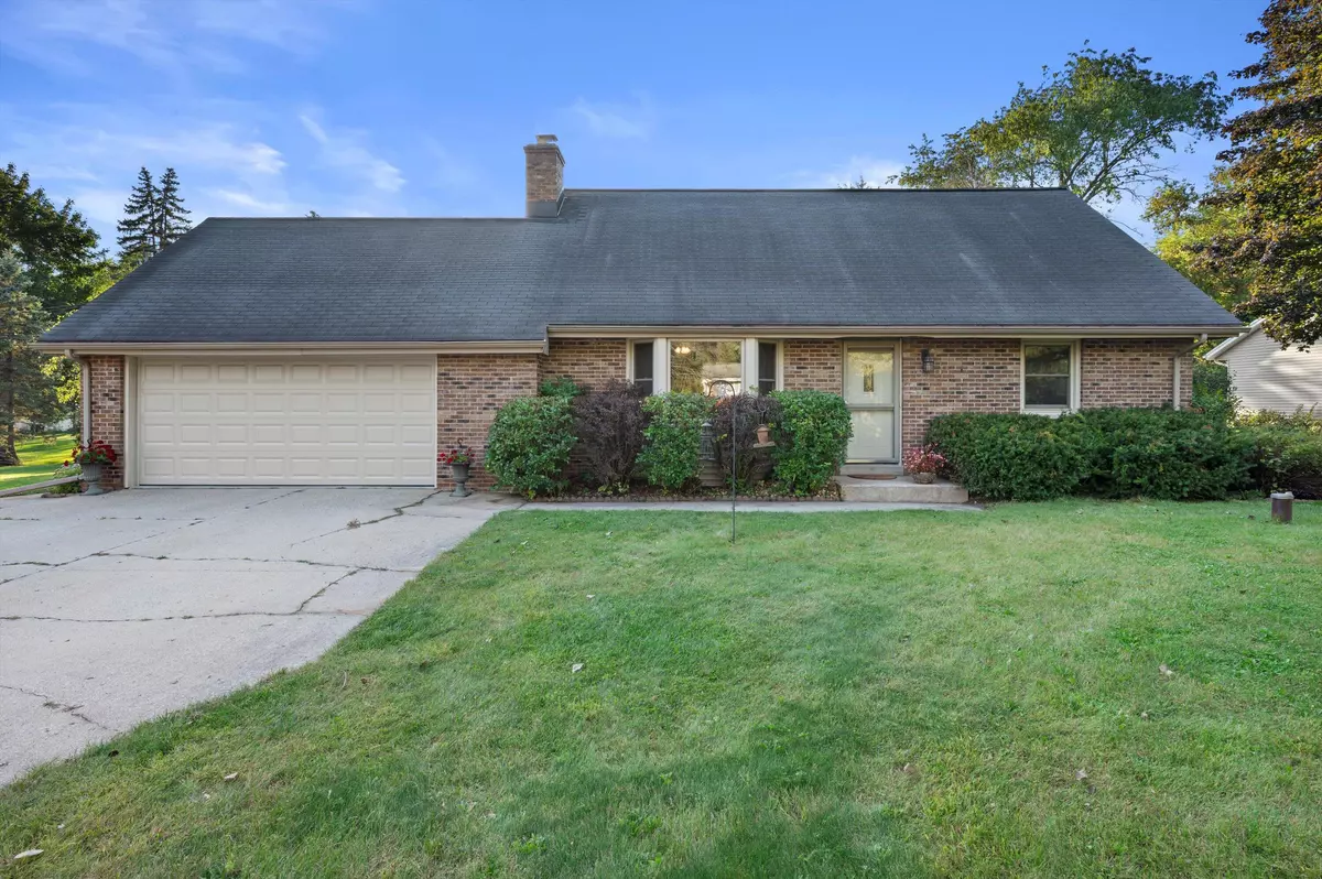 Big Bend, WI 53103,W232S8755 Edgewood Ct