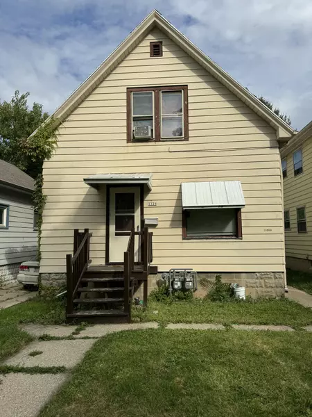 1124 S 62nd St, West Allis, WI 53214