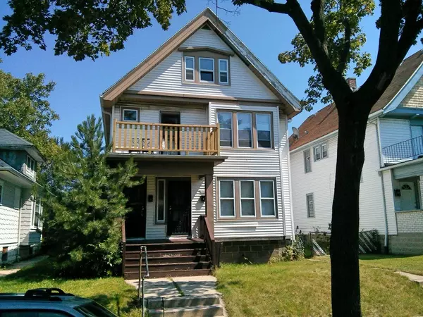 2566 N 40th St Unit 2568, Milwaukee, WI 53210